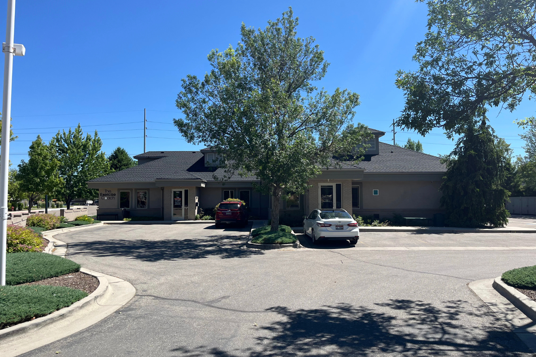 Eagle Dental Care exterior